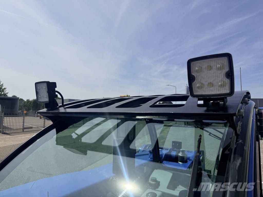New Holland LM5.25 Verreiker مناولات متداخلة