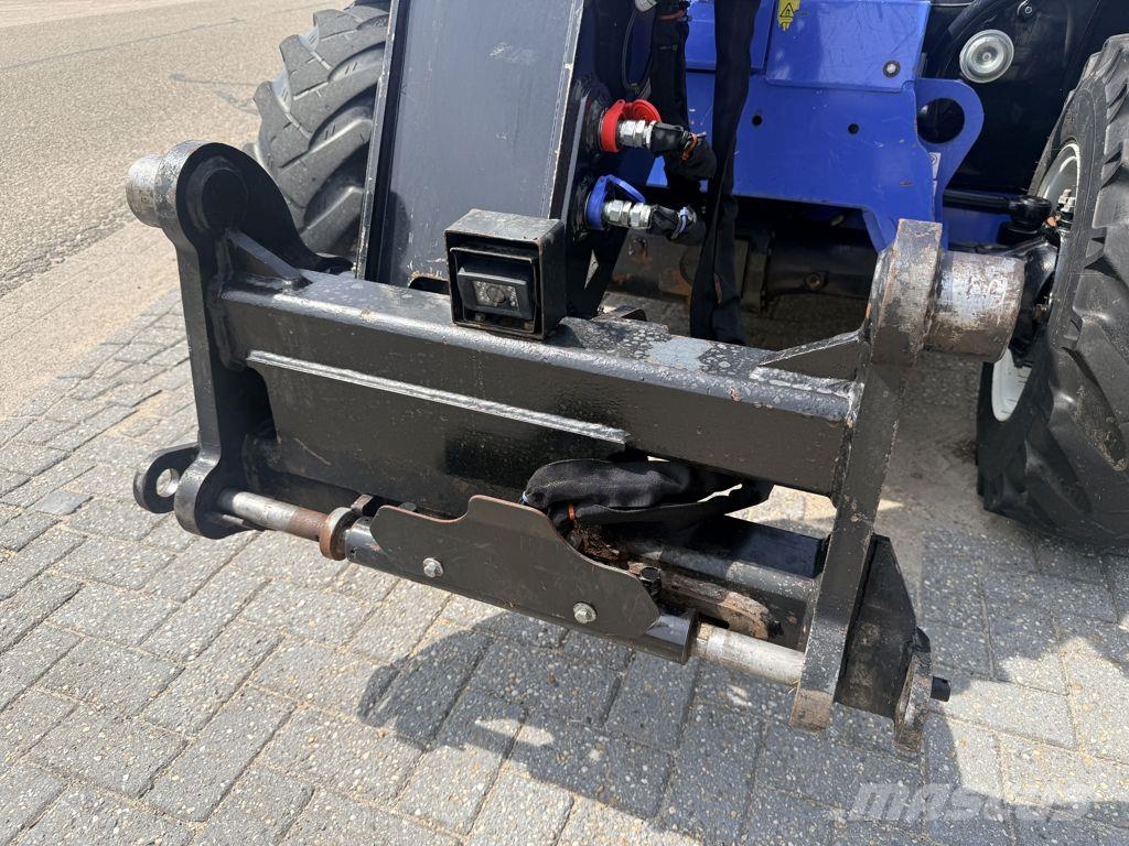 New Holland LM5.25 Verreiker مناولات متداخلة