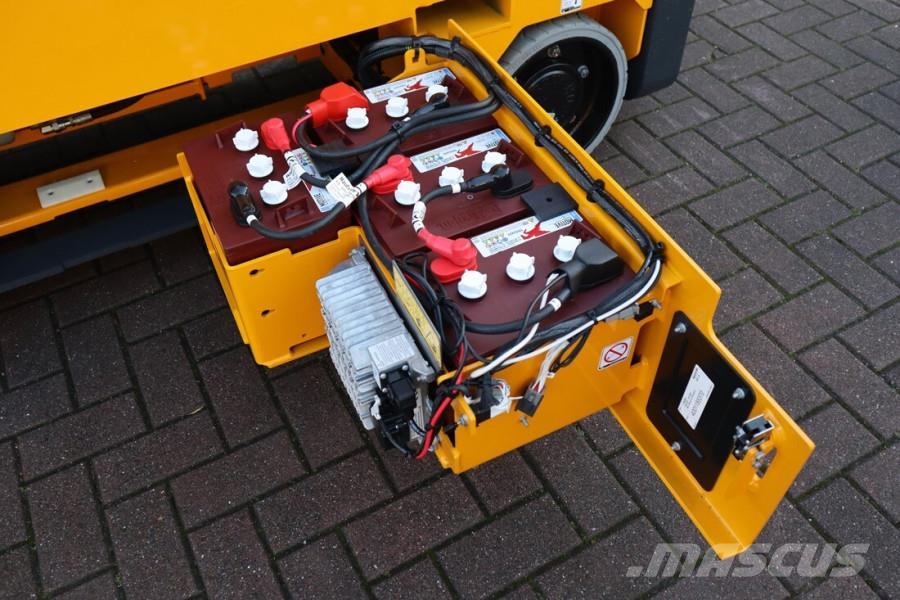 Haulotte Compact 8N Valid inspection, *Guarantee! 8m Workin Scissor lifts