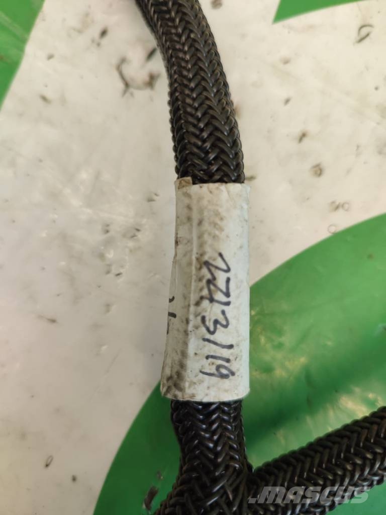 CAT 399-7804 CAT TH 336 Wtyczka Złącze Przewód Wiązka Sähkö ja elektroniikka