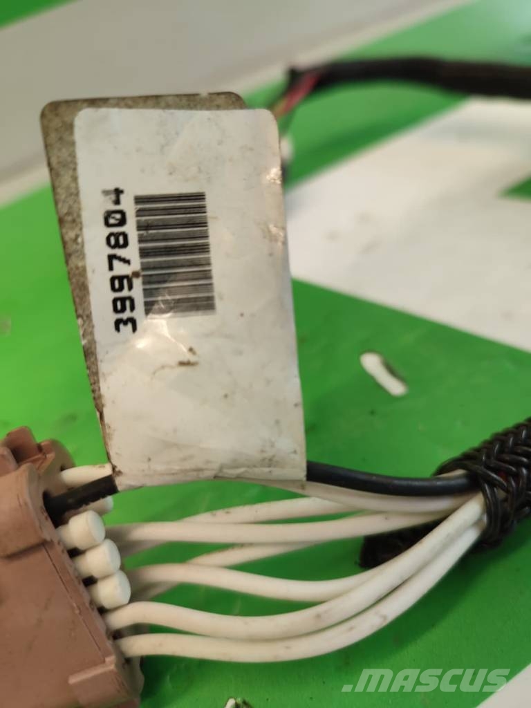 CAT 399-7804 CAT TH 336 Wtyczka Złącze Przewód Wiązka Sähkö ja elektroniikka