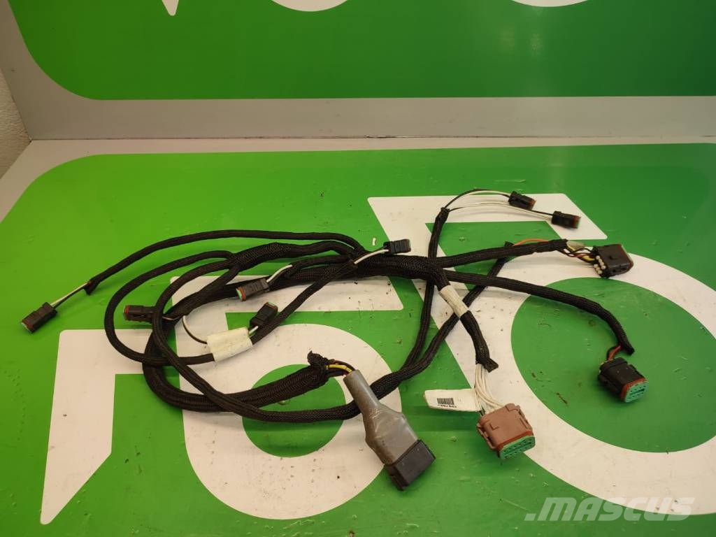 CAT 399-7804 CAT TH 336 Wtyczka Złącze Przewód Wiązka Sähkö ja elektroniikka