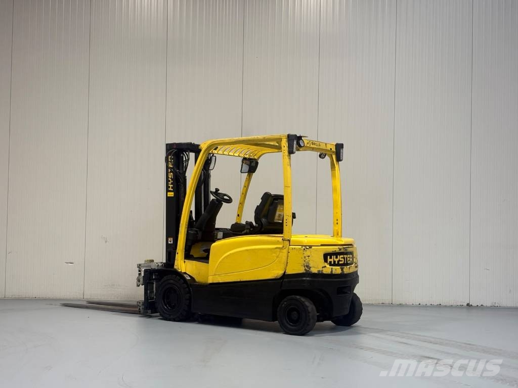 Hyster J3.0XN Elektriskie autoiekrāvēji