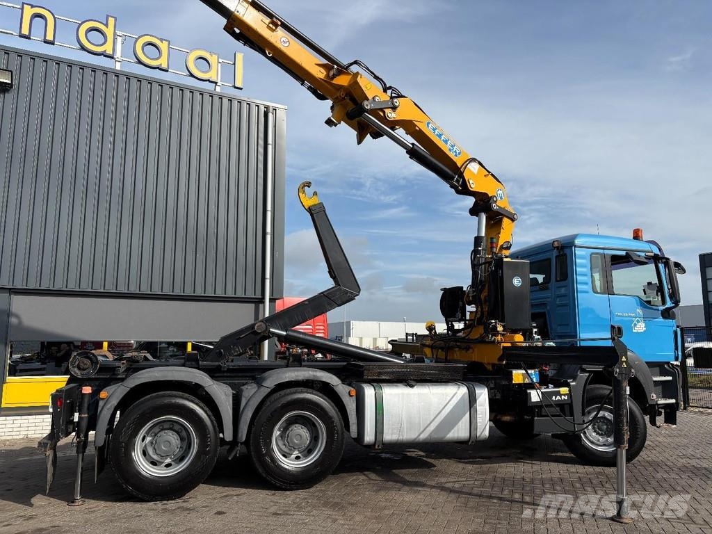 MAN TGS 33,360 + EFFER 210/4S 4 X EXT. + JIB 2 S 2 X E Camiones elevadores de gancho