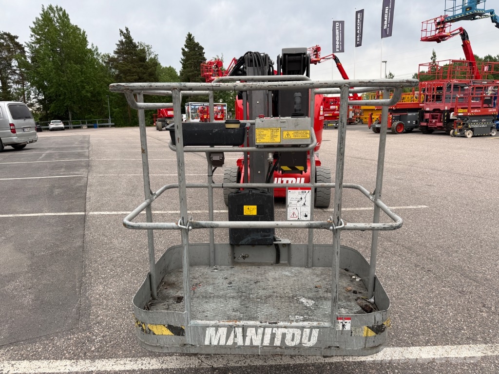 Manitou 150 AETJ Plataforma de trabajo articulada