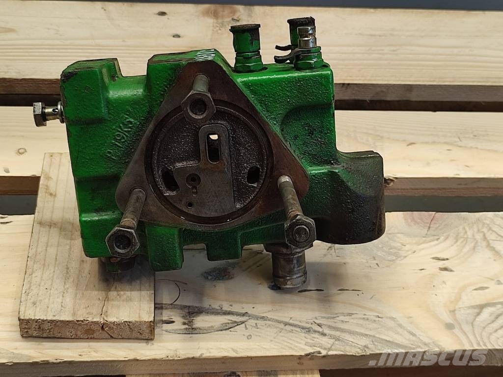 John Deere Husco John Deere 6920hydraulic distributor section Hydraulika