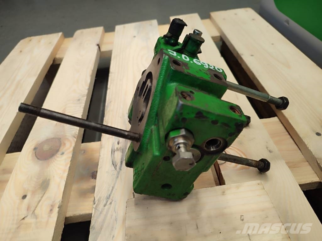 John Deere Husco John Deere 6920hydraulic distributor section Hydraulika