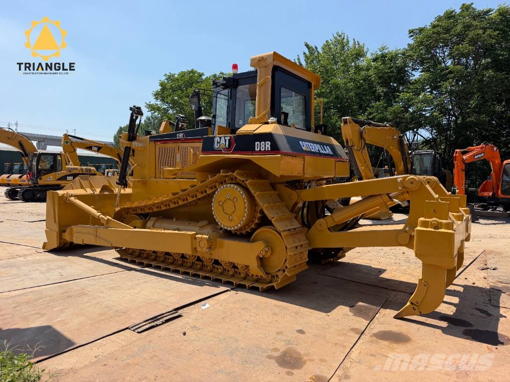 CAT D 8 R Buldožeri guseničari