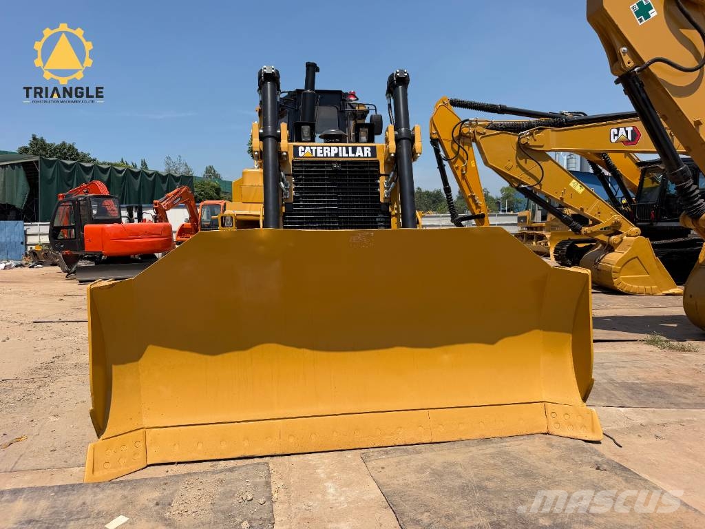CAT D 8 R Buldožeri guseničari