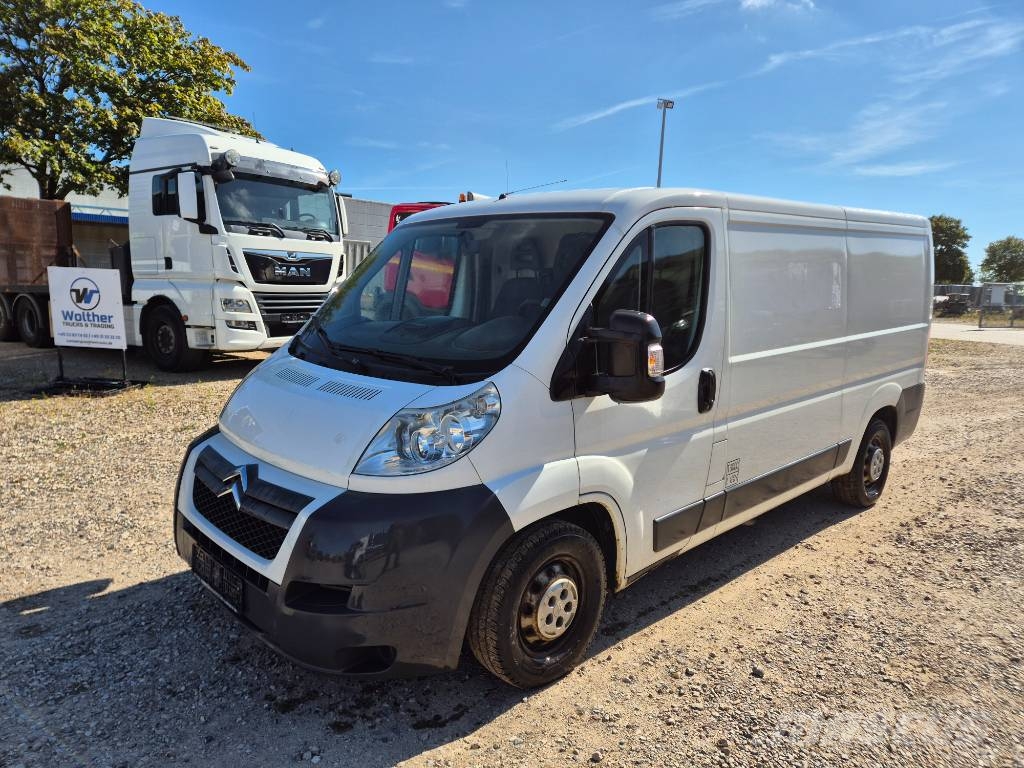 Citroën Jumper 30 2,2 HDi 130 Box Furgonetas cerradas