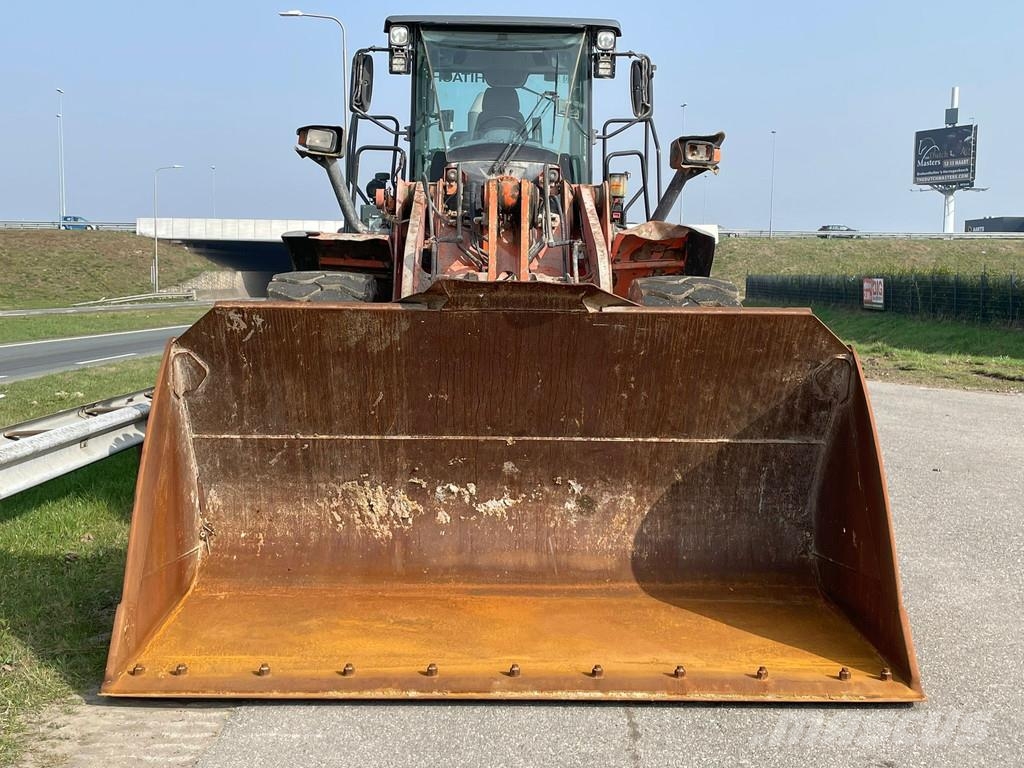 Hitachi ZW250-6 Wheel loaders