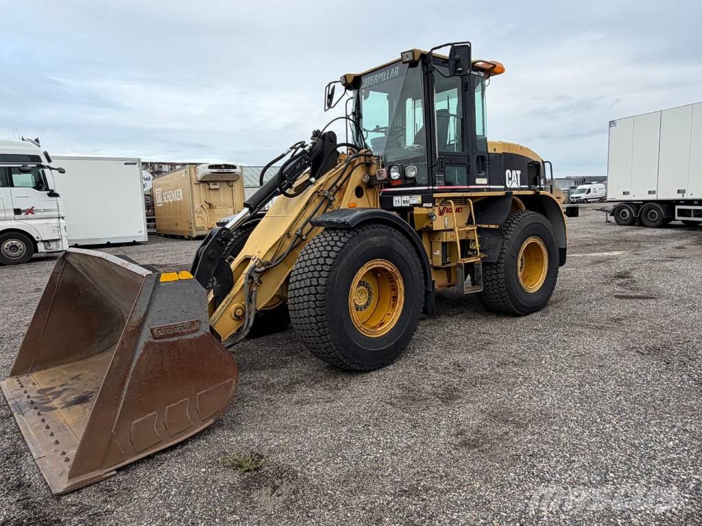 CAT 924G Kolesni nakladalci