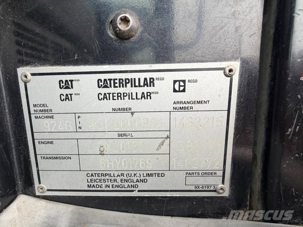 CAT 924G Kolesni nakladalci