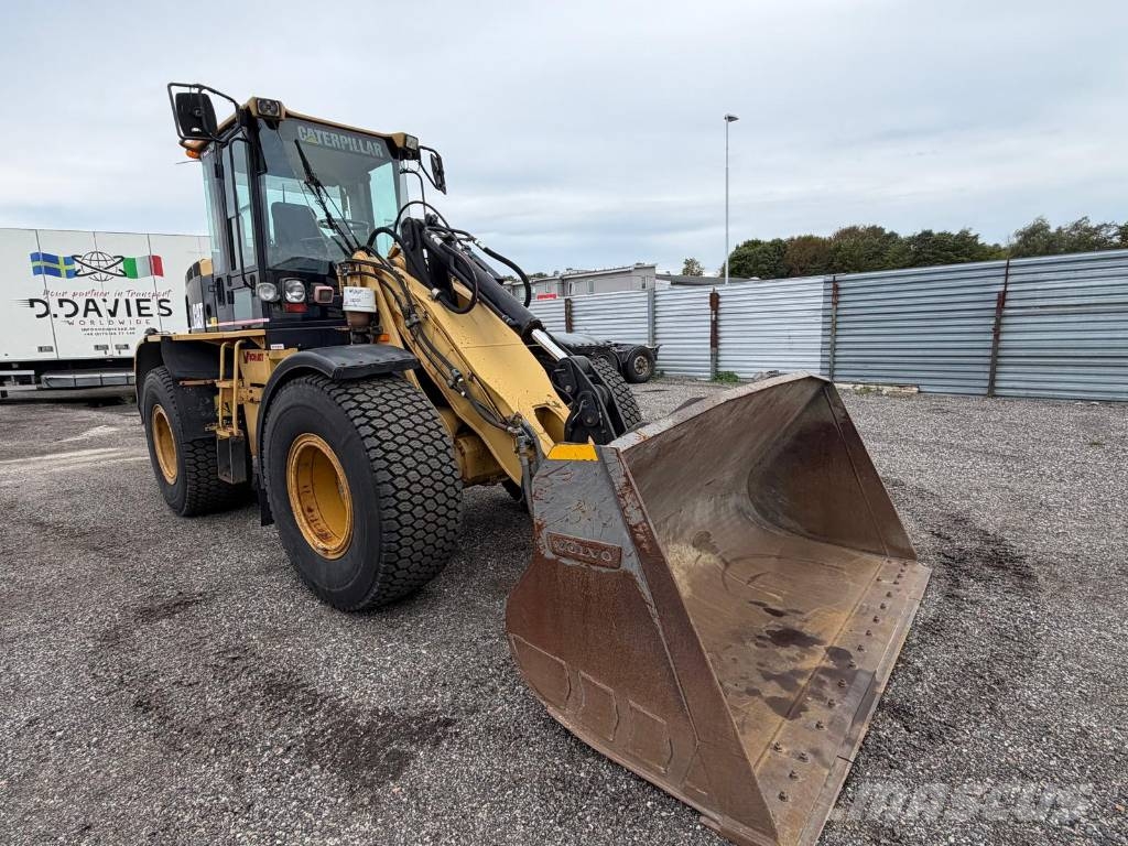 CAT 924G Kolesni nakladalci