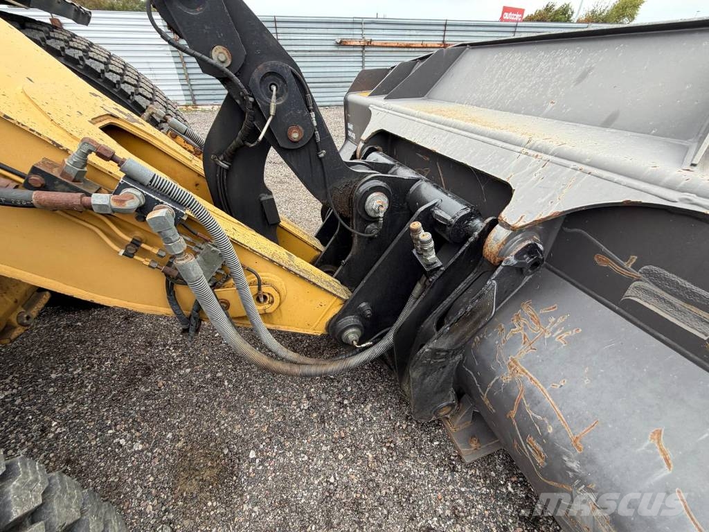 CAT 924G Kolesni nakladalci