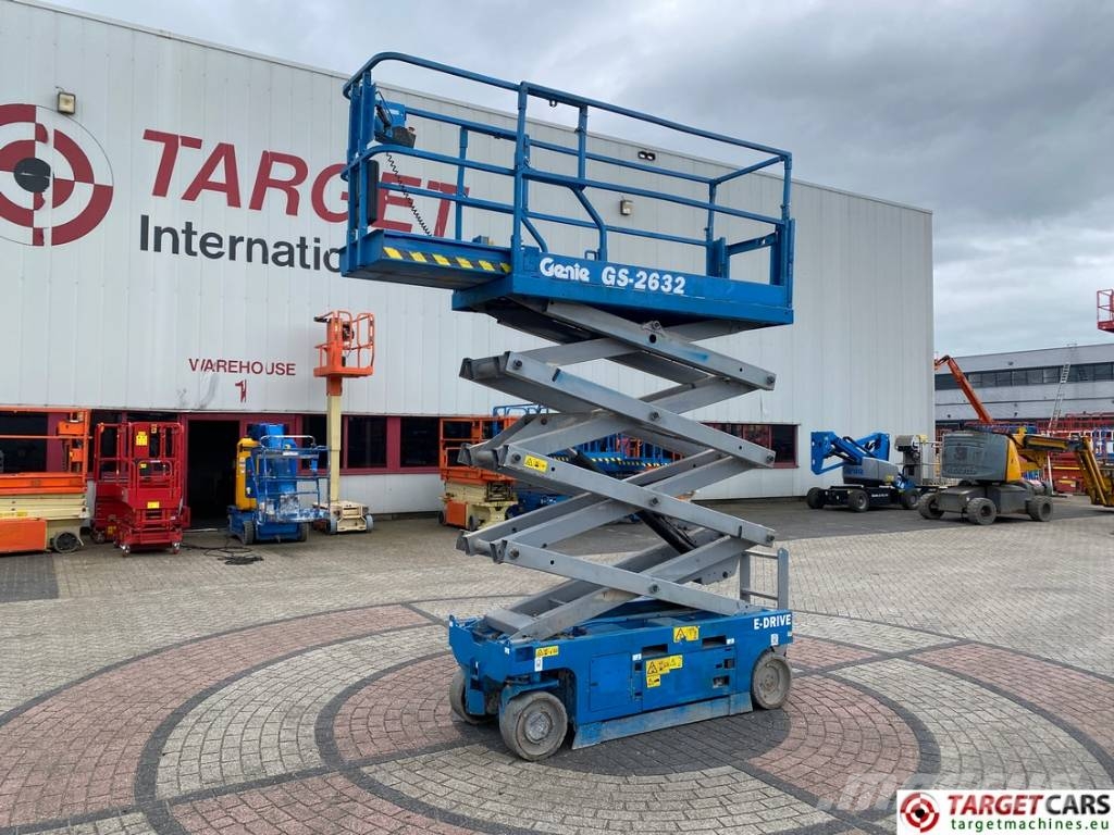 Genie GS-2632 E-Drive Electric Scissor Work Lift 992cm Saksilavat