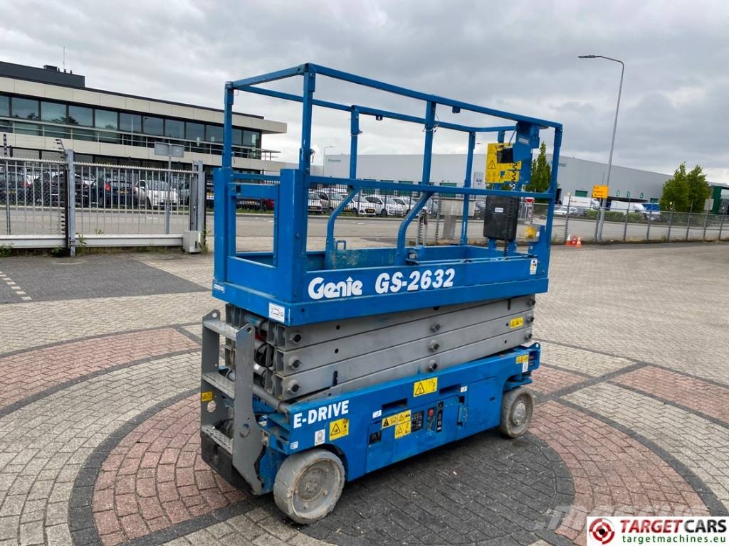 Genie GS-2632 E-Drive Electric Scissor Work Lift 992cm Saksilavat