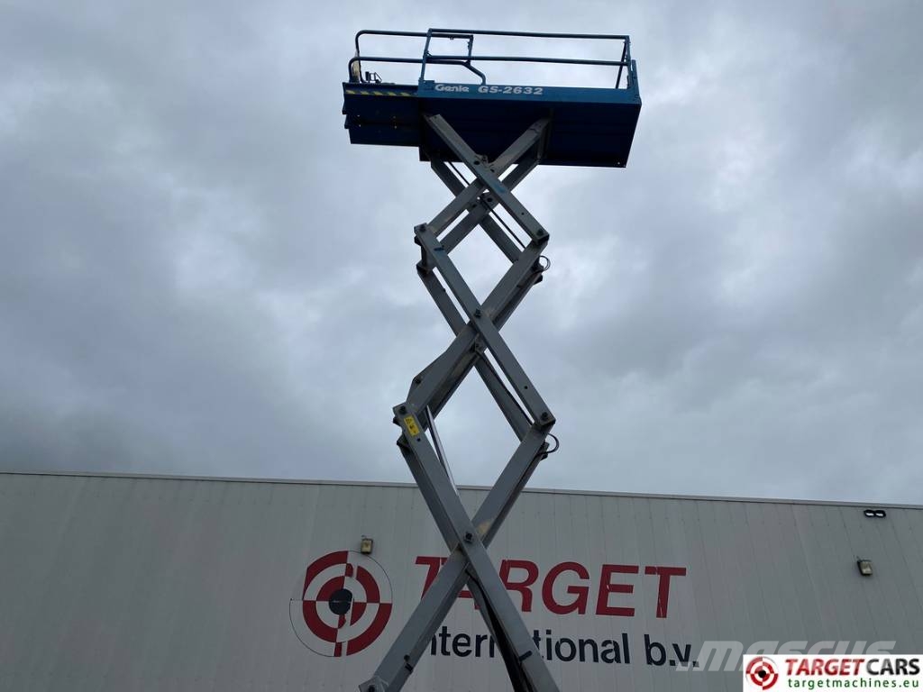 Genie GS-2632 E-Drive Electric Scissor Work Lift 992cm Saksilavat