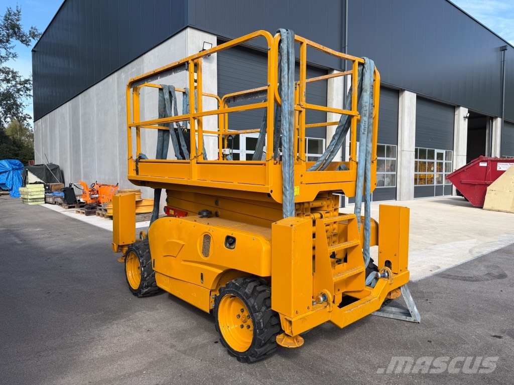 Haulotte Compact 12 DX Škaraste platforme