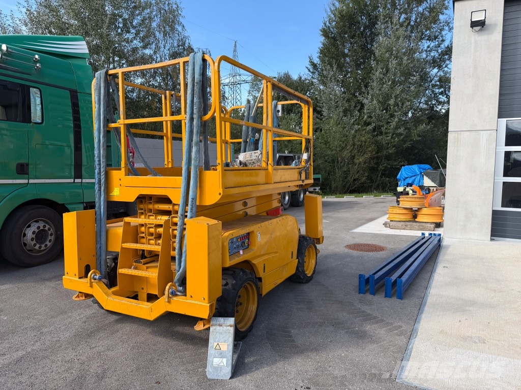 Haulotte Compact 12 DX Škaraste platforme