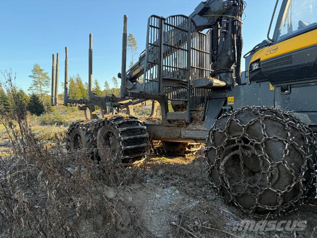 Ponsse BISON AF 8W Vyvážecí traktory