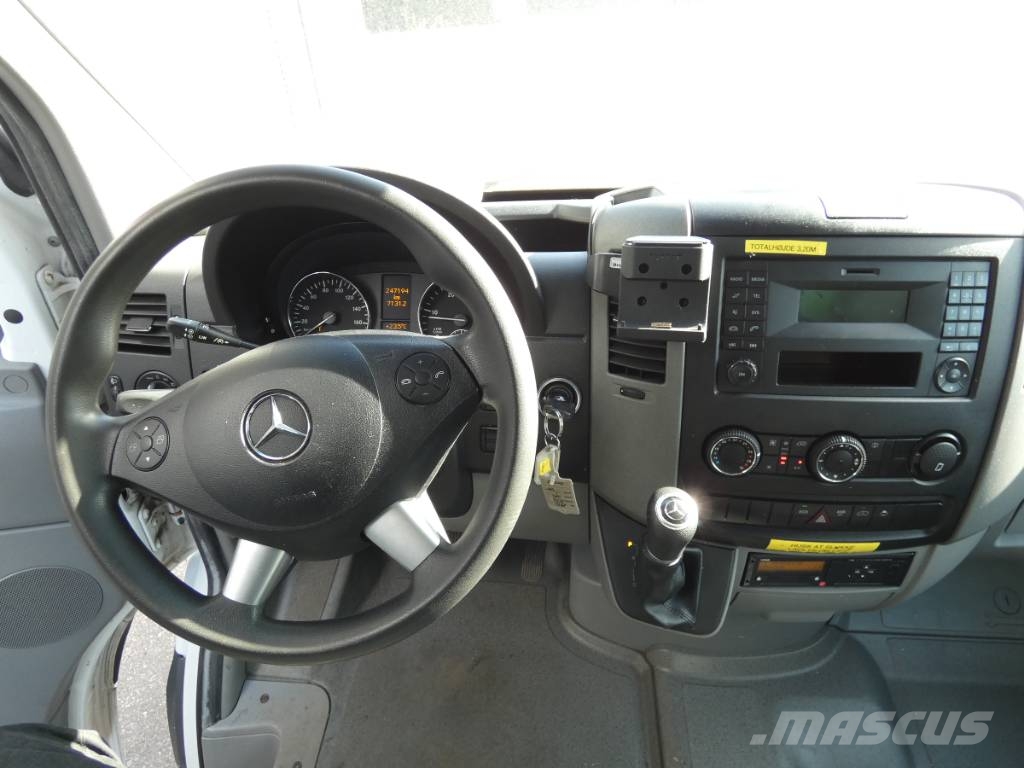 Mercedes-Benz Sprinter 516 Fast kasse