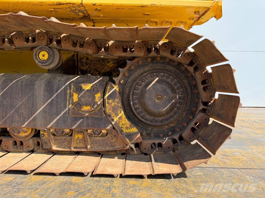 Komatsu D65PXi-18 - Backup Camera / Airco / CE + EPA بلدوزرات مجنزرة