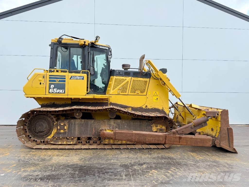 Komatsu D65PXi-18 - Backup Camera / Airco / CE + EPA بلدوزرات مجنزرة