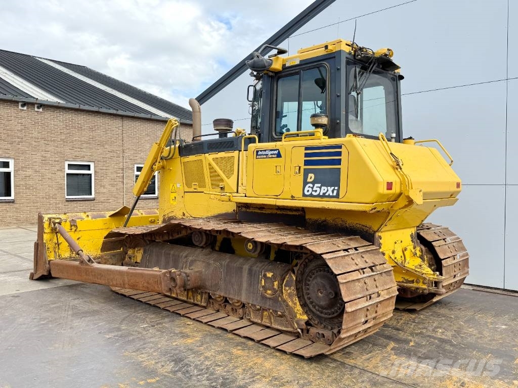 Komatsu D65PXi-18 - Backup Camera / Airco / CE + EPA بلدوزرات مجنزرة