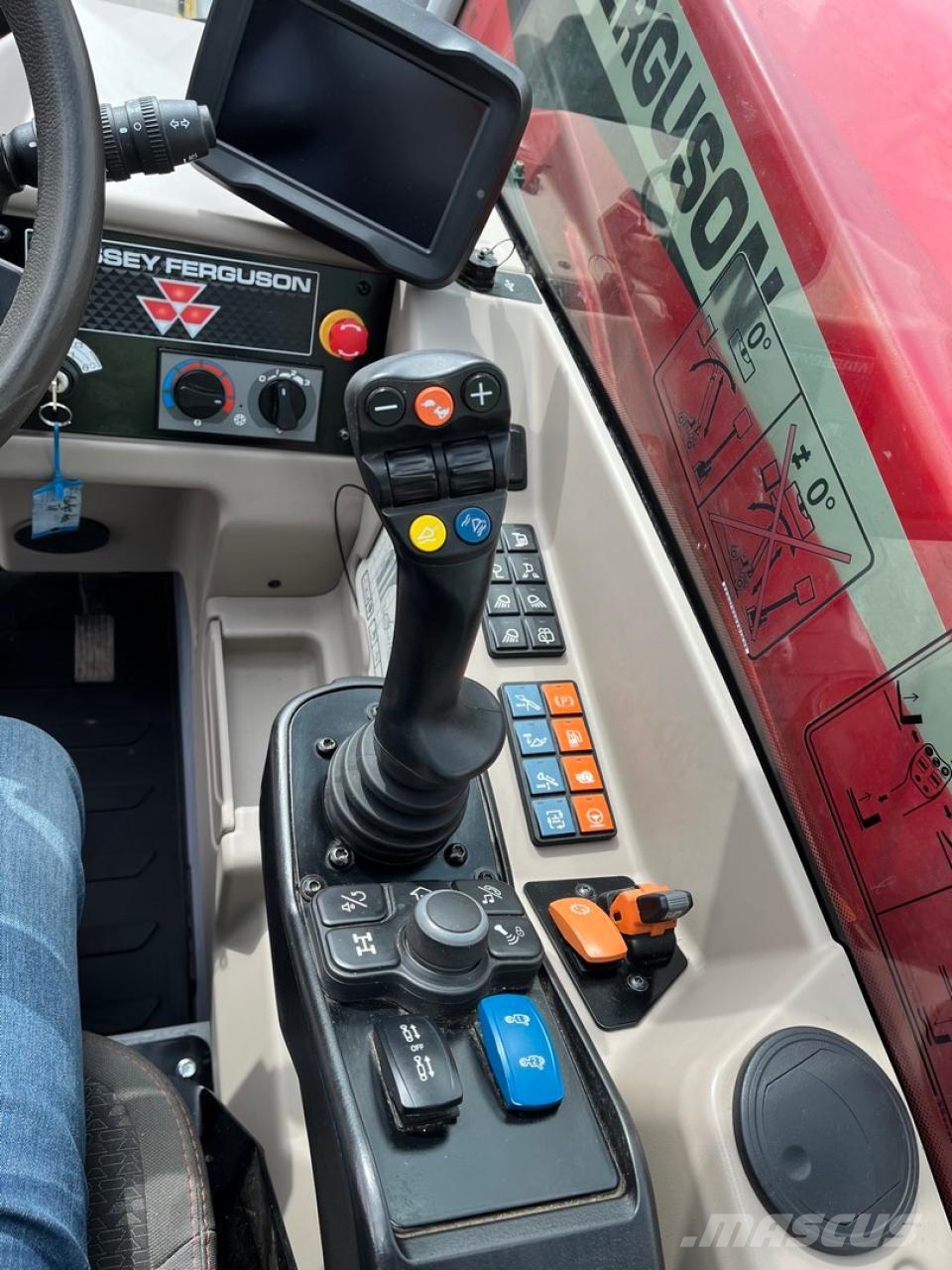 Massey Ferguson TH 8043 Redskapsbärare för lantbruk