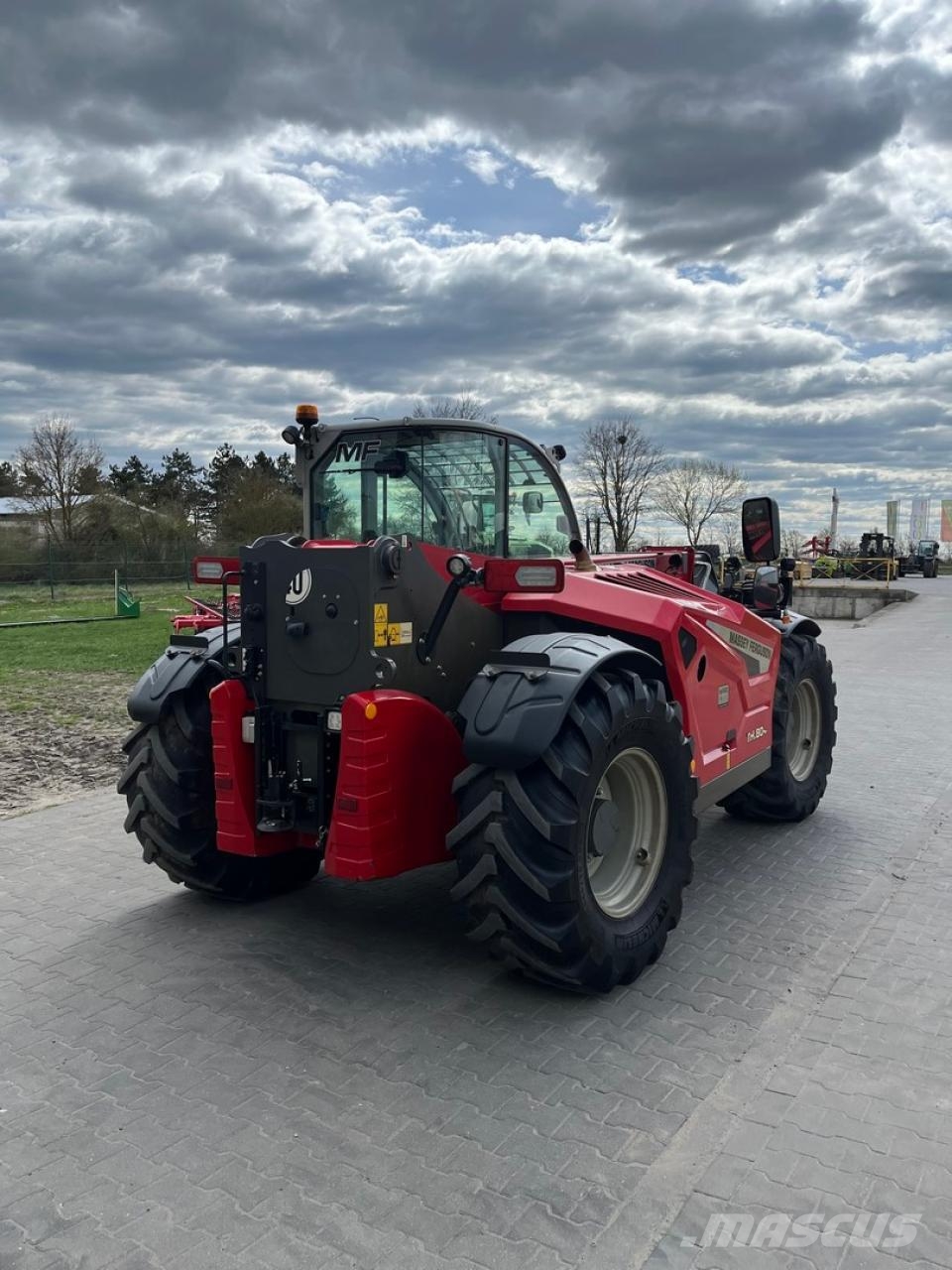 Massey Ferguson TH 8043 Redskapsbärare för lantbruk