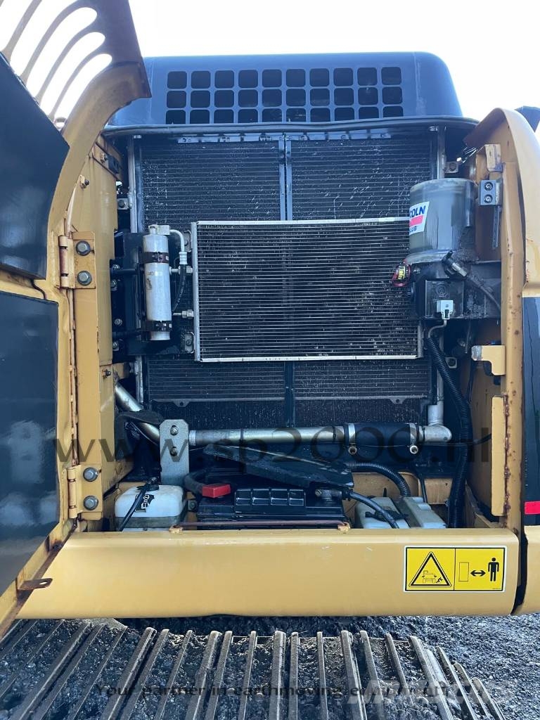 CAT 318 C L Rupsgraafmachines