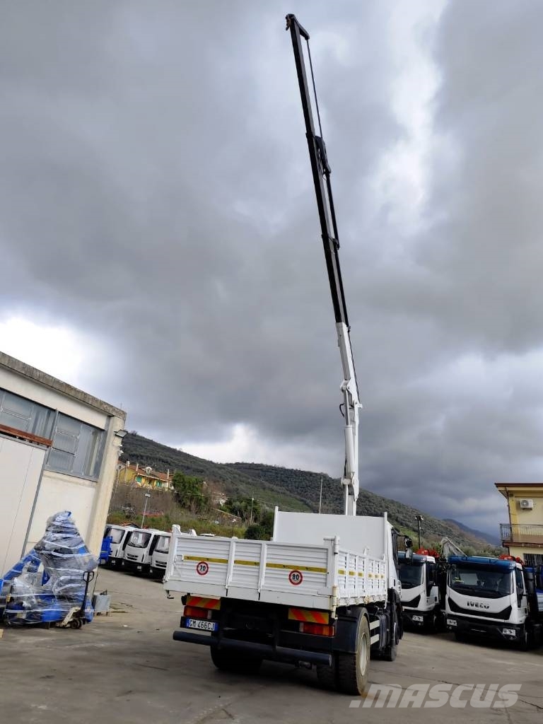 Iveco STRALIS 190S31 شاحنات الرافعات