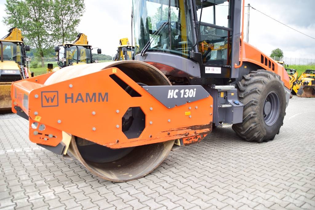 Hamm HC 130i H13i Bomag BW213 Ühe trumliga rullid