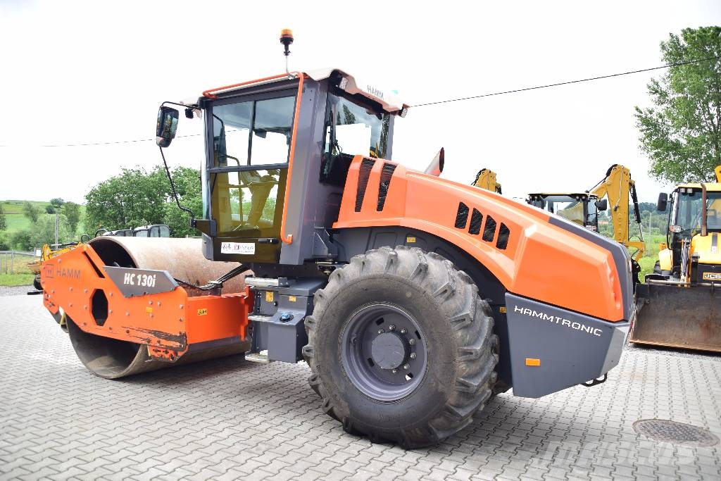 Hamm HC 130i H13i Bomag BW213 Ühe trumliga rullid