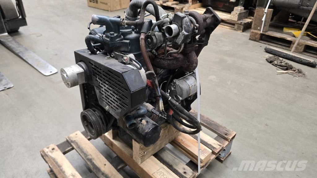 Kubota D1105-T Двигатели