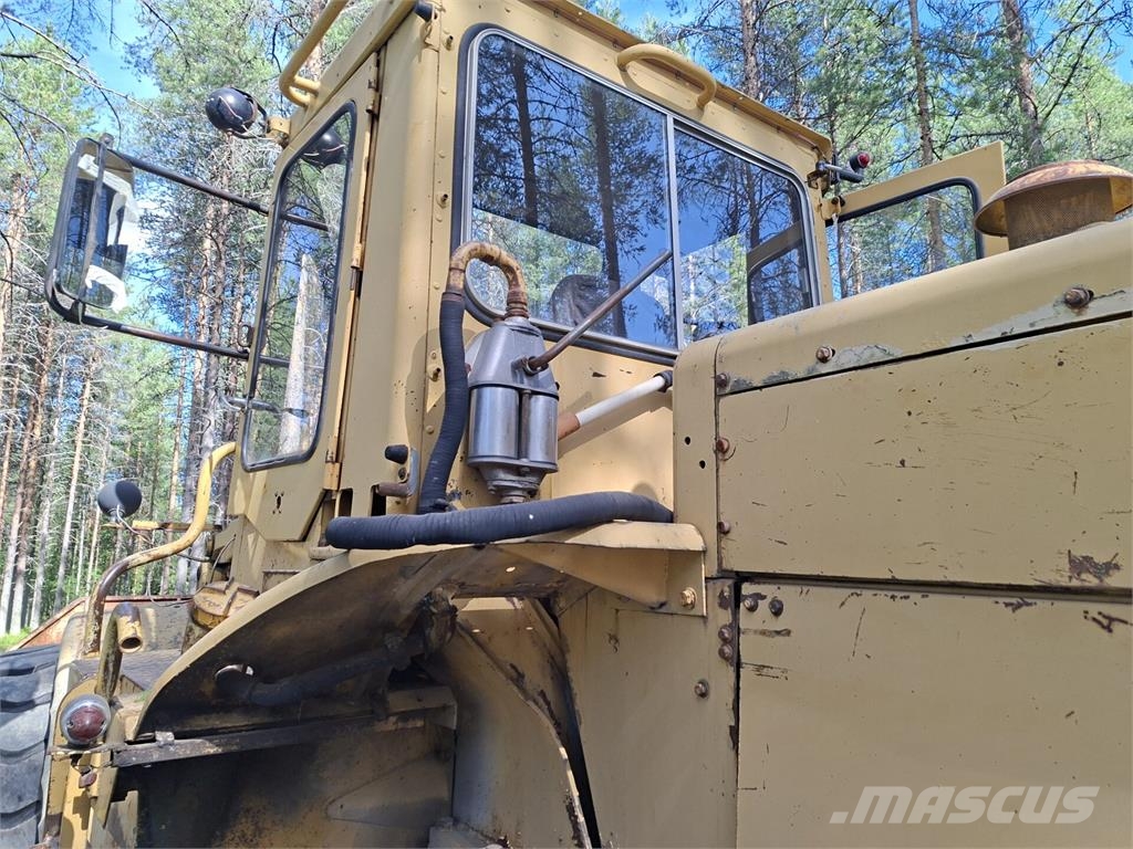 CAT 966C Wheel loaders