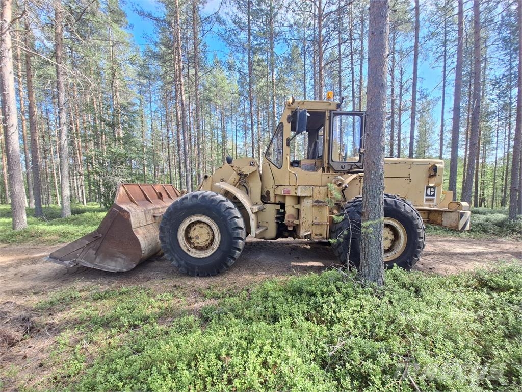 CAT 966C Pyöräkuormaajat
