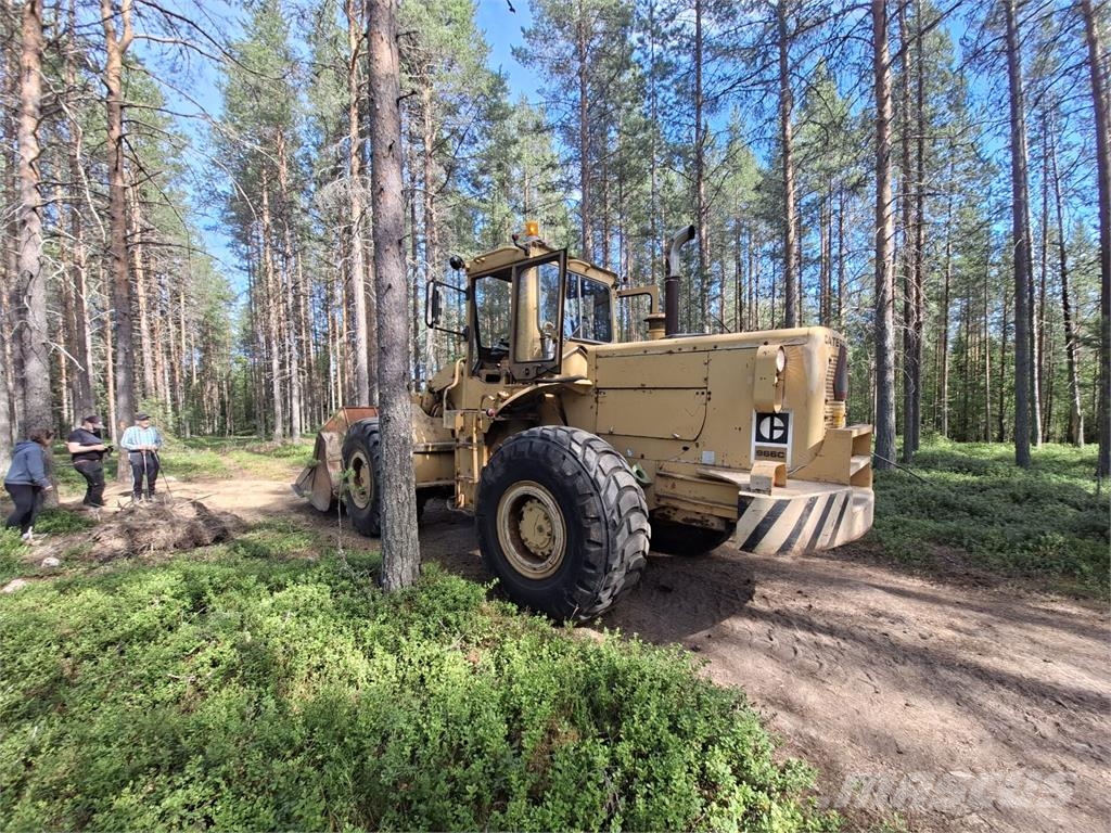 CAT 966C Pyöräkuormaajat