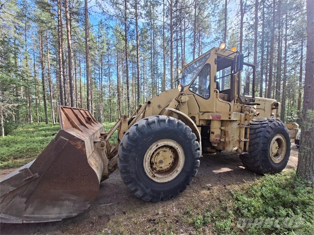 CAT 966C Pyöräkuormaajat