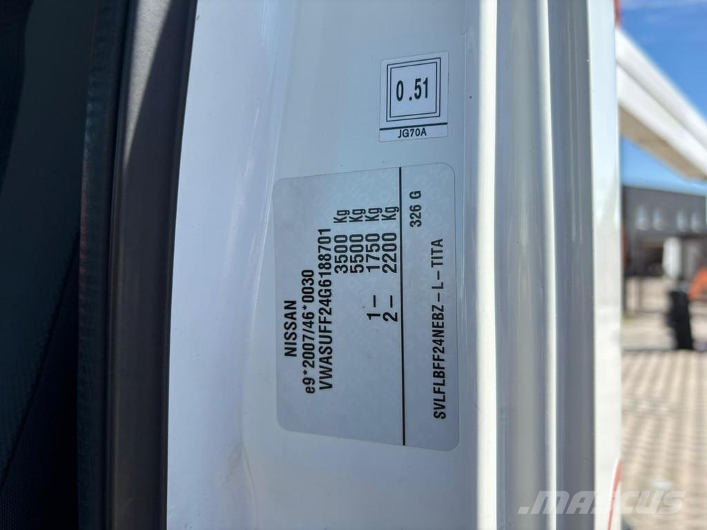 Nissan NT400 4x2 Isoli PT200 / 1608 hours / working heigh Автокрани