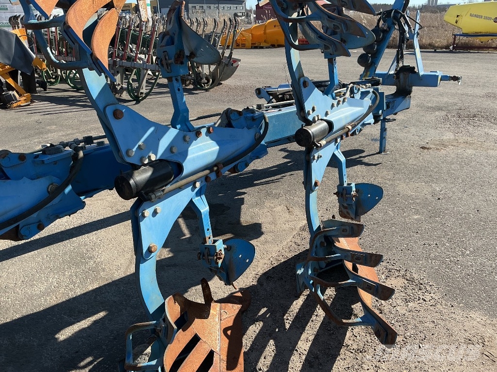 Lemken Vari-Diamant 7 Dvojstranné pluhy