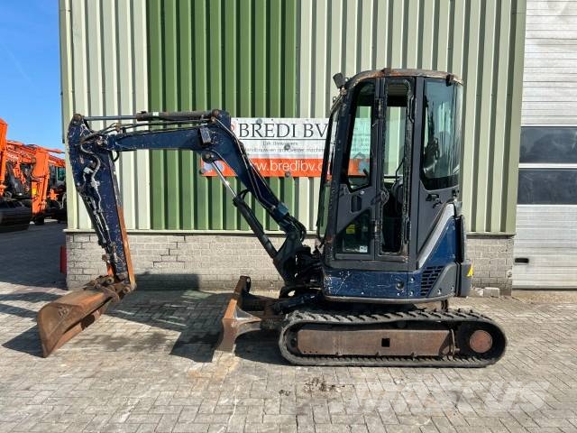 Hitachi Sumitomo ZX 29U-3 CLR Гусеничні екскаватори
