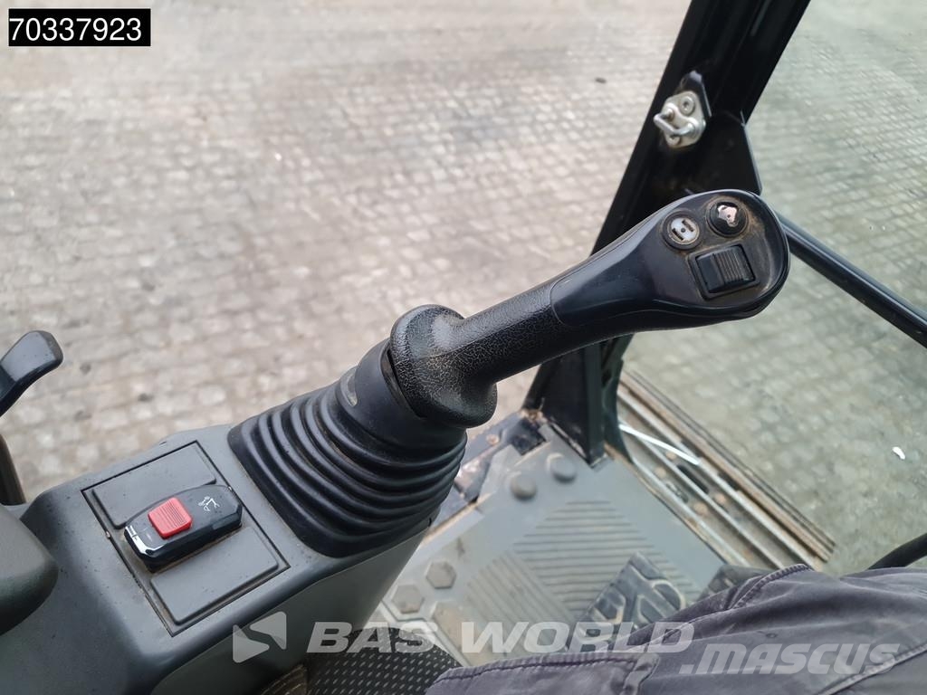 CAT 320 -07A Roomikekskavaatorid
