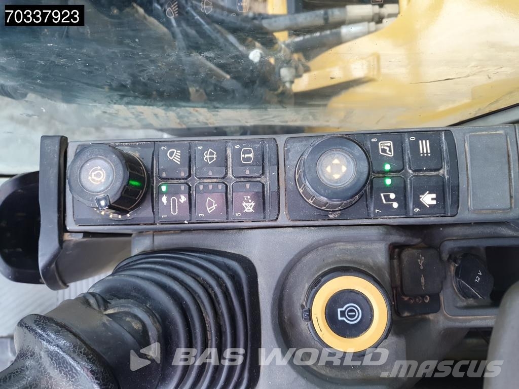 CAT 320 -07A Roomikekskavaatorid