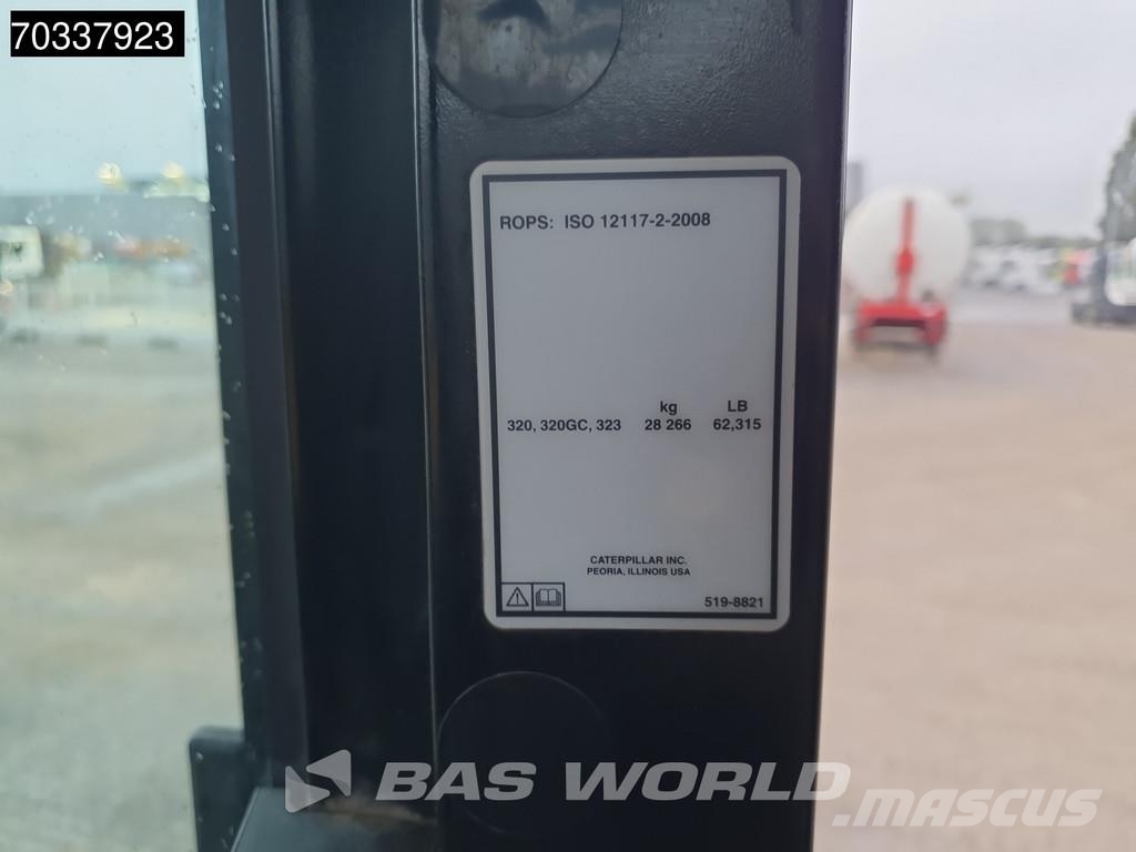 CAT 320 -07A Roomikekskavaatorid