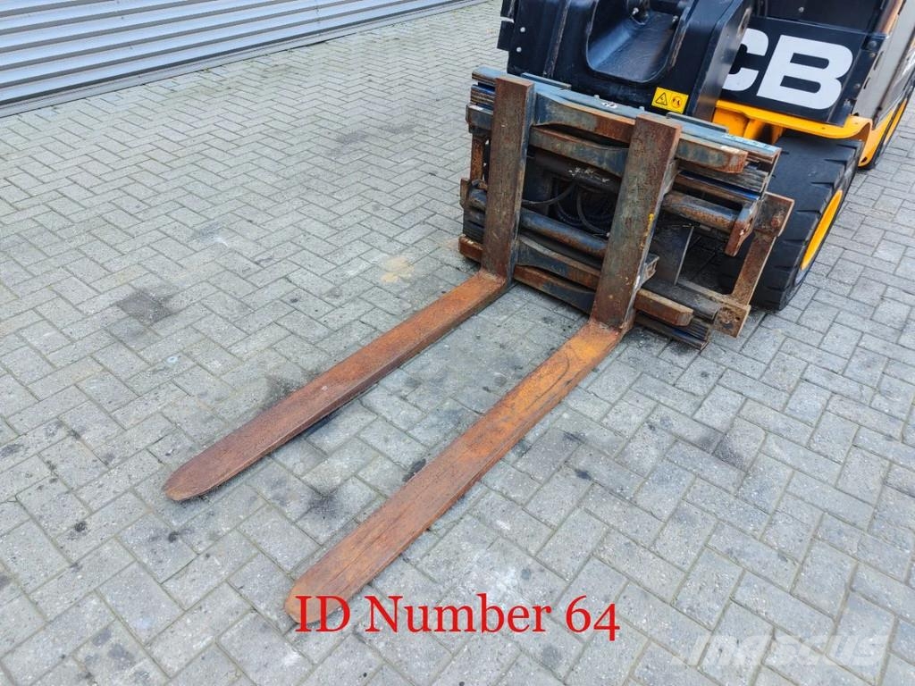JCB 30G 2WD Teletruk Περονοφόρα ανυψωτικά κλαρκ με φυσικό αέριο LPG