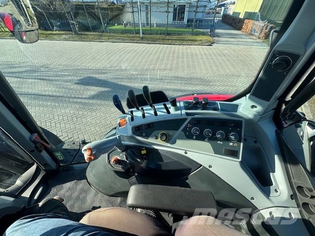 Valtra N134 Hitech Traktori
