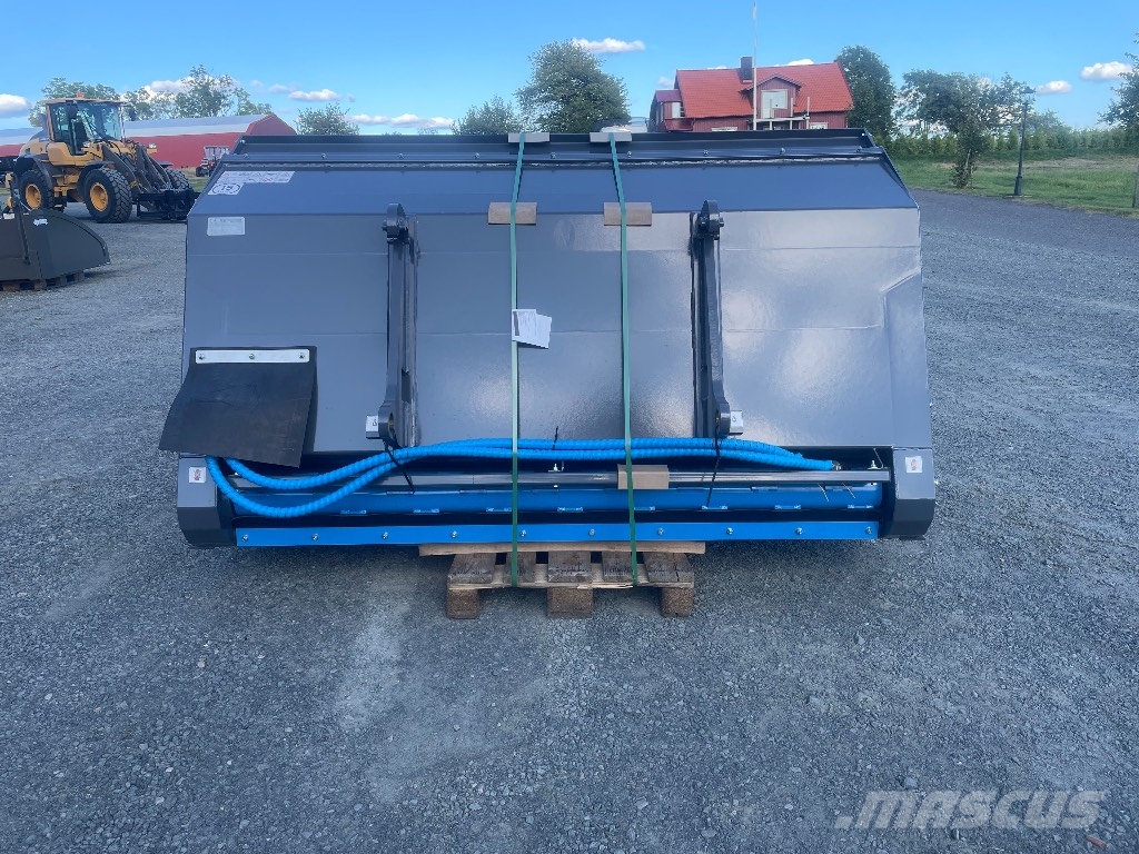SE Equipment  Sandspridare 3,3 kubik OMG LEV - 26 دلاء