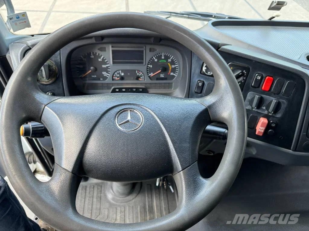 Mercedes-Benz Axor 1829 A 4x4 - R Camion plateau